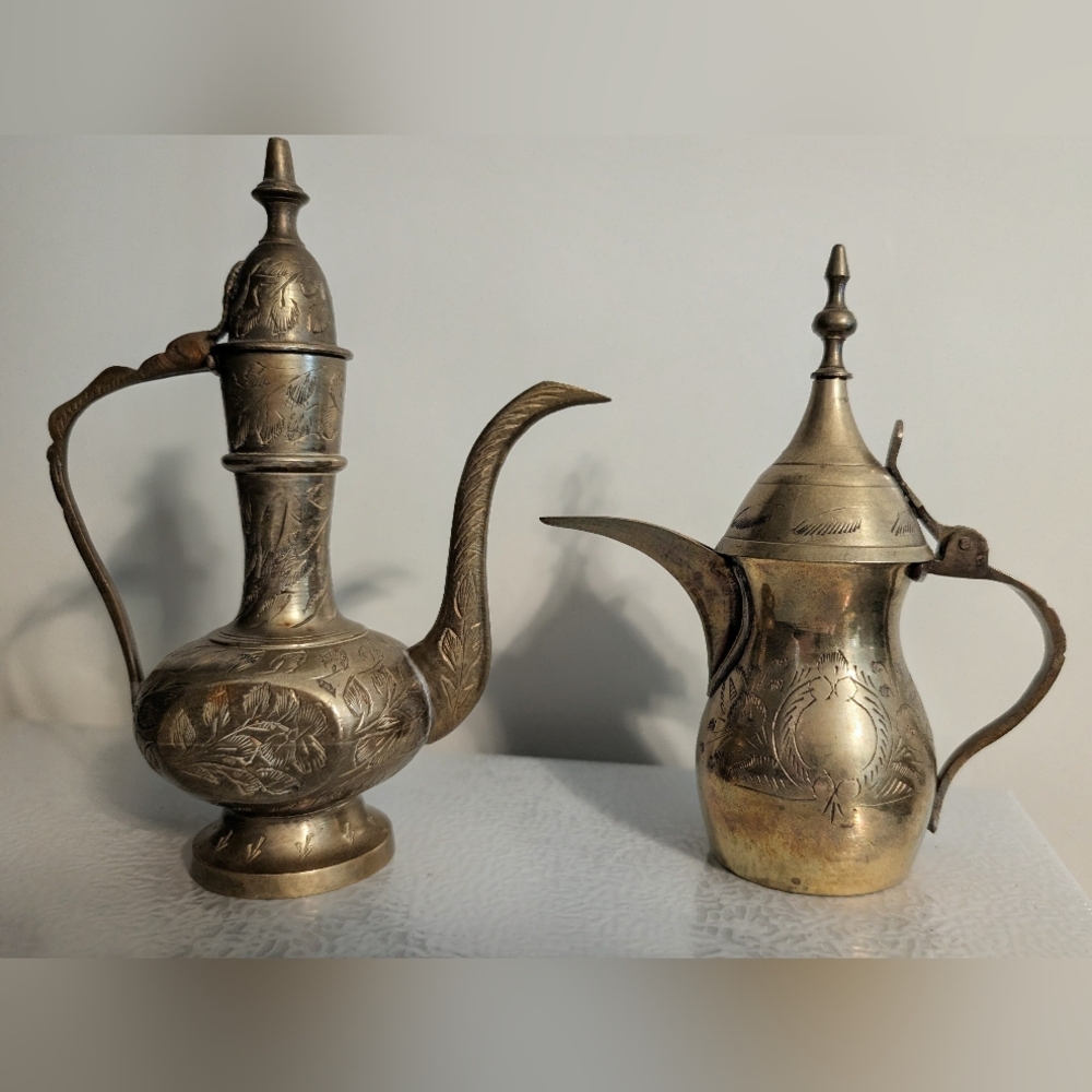 Set of 2 Vintage Solid Brass Aftaba Ewer Water Pitcher Genie Lamp Etched India